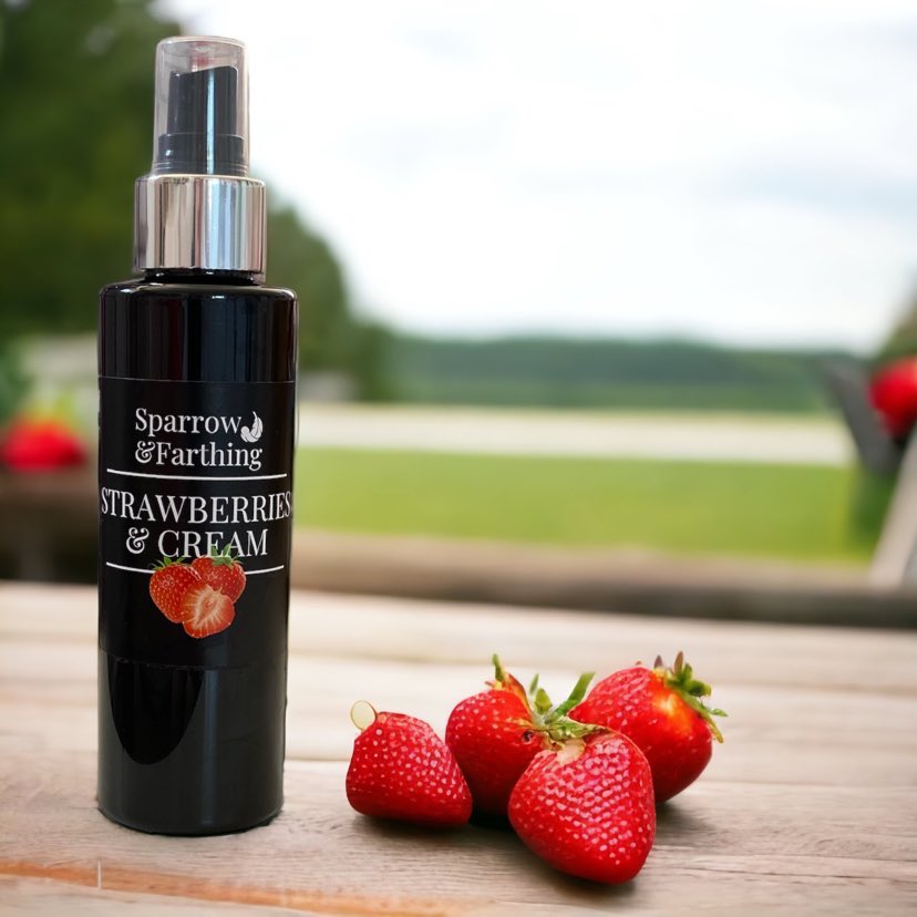 Strawberries & Cream room spray